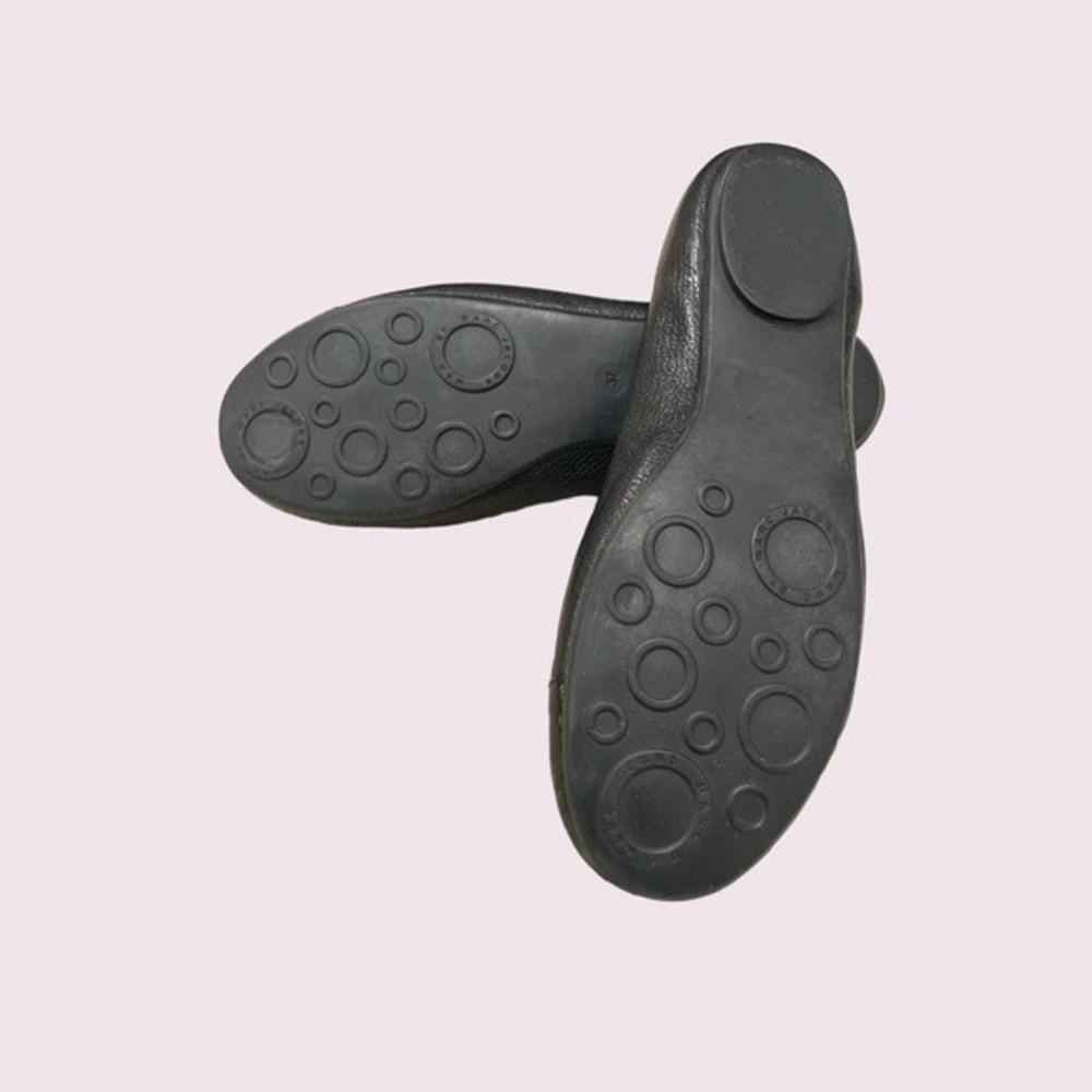 Marc by Marc Jacobs Black Flats SZ 37/7 GUC - Picture 5 of 5